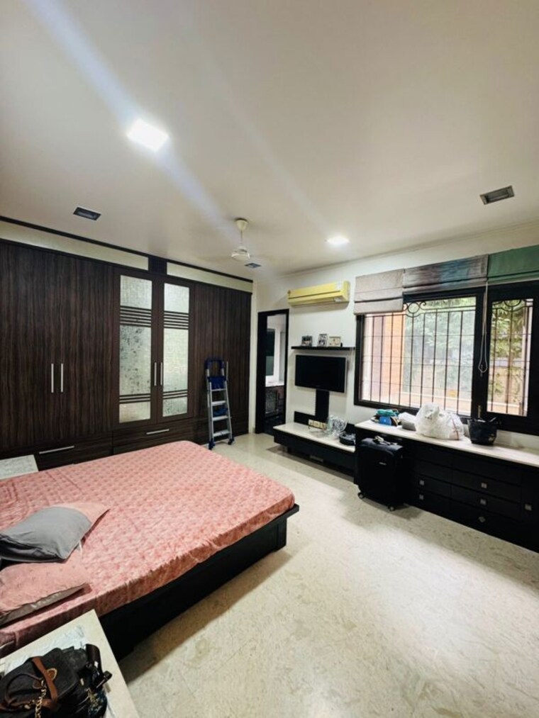 Bedroom, saket 3 Bedroom 1600 Sq.Ft. Builder Floor In Saket Delhi 10103935