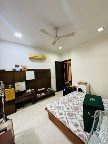 Living Room in 3 BHK Builder Floor at Saket – for Rent