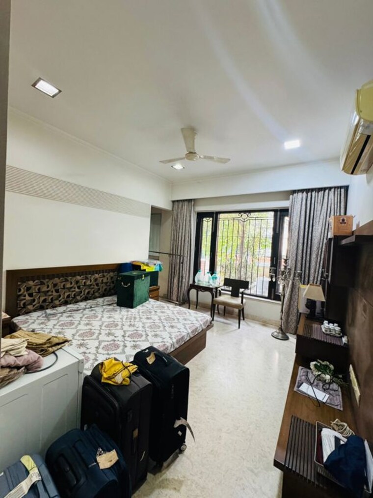 Master Bedroom, saket 3 Bedroom 1600 Sq.Ft. Builder Floor In Saket Delhi 10103935