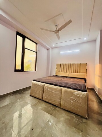 Bedroom in 1 BHK Builder Floor at Saket – for Rent