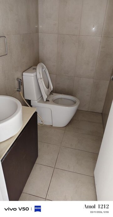 Bathroom in 4 BHK Apartment at Panchshil One North, Magarpatta City – for Rent