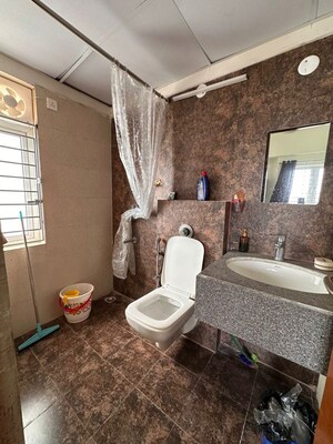 Washroom in 3 BHK Apartment at Rishi – for Rent