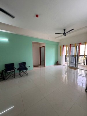 Living Room in 3 BHK Apartment at Rishi – for Rent