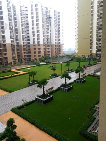 Master Plan in 4 BHK Apartment at Trident Embassy, Sector 1 Greater Noida – for Rent
