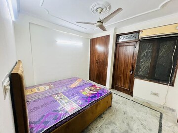 Bedroom in 1 BHK Builder Floor at Saket – for Rent
