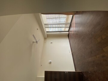 Room in 3 BHK Apartment at Adani Tatva Estates, Sector 99a – for Rent