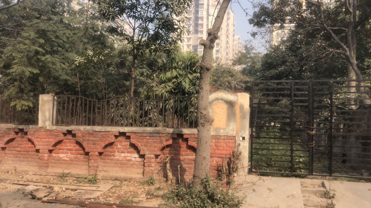 Plot For Sale in Sigma II Greater Noida