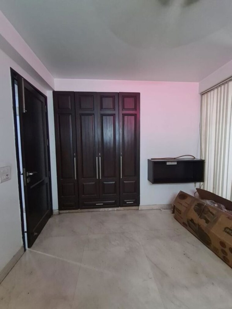 Living Room, saket 3 Bedroom 1800 Sq.Ft. Builder Floor In Saket Delhi 10104096