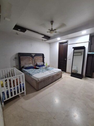 Bedroom in 3 BHK Builder Floor at Saket – for Rent