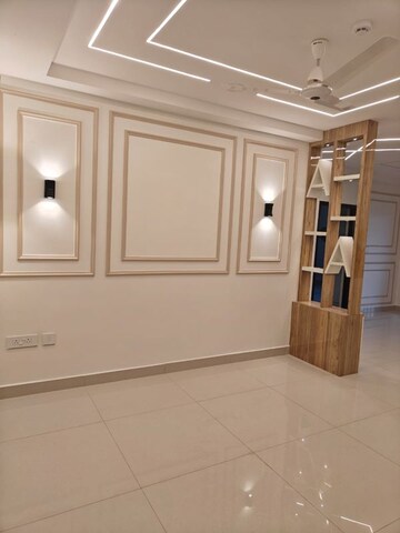 Room in 3 BHK Apartment at ASBL Spire, Kokapet – for Rent