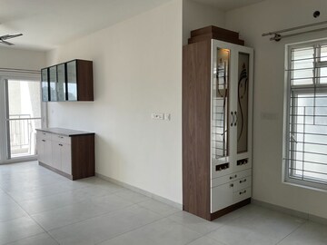 Room in 3 BHK Apartment at Casagrand Boulevard, Hennur Road – for Rent