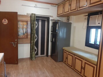 Room in 1 RK Apartment at Gurukripa CHS Dadar West, Dadar West – for Sale