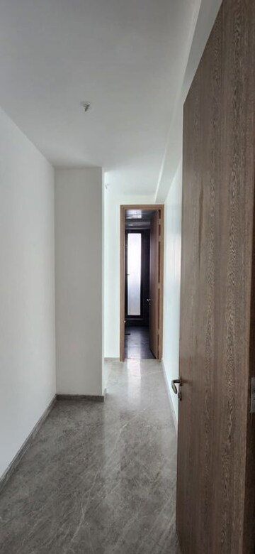 Building Lobby in 3 BHK Apartment at Prestige Jasdan Classic, Mahalaxmi – for Rent