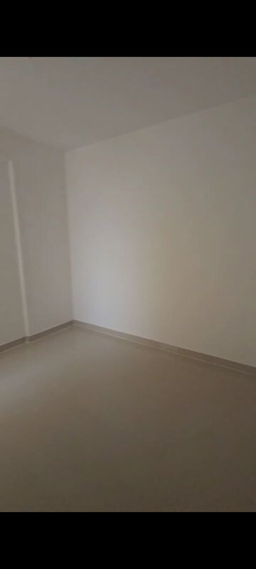 Room in 2 BHK Apartment at Pyramid Heights, Sector 85 – for Sale