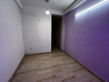 Room in 1 BHK Apartment at Saket – for Rent