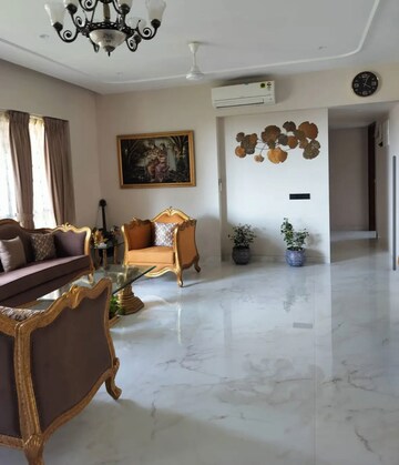 4 BHK Apartment For Rent in Sangeeta Shreeniketan CHS, Kandivali West