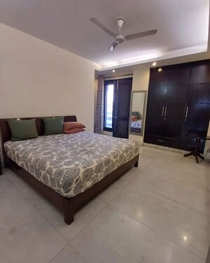 Bedroom in 4 BHK Apartment at Sangeeta Shreeniketan CHS, Kandivali West – for Rent