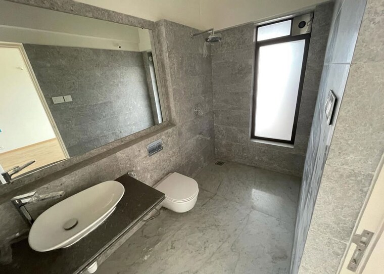 Bathroom, sangeeta-shreeniketan-chs 4 Bedroom 2000 Sq.Ft. Apartment In Kandivali West Mumbai 10103981