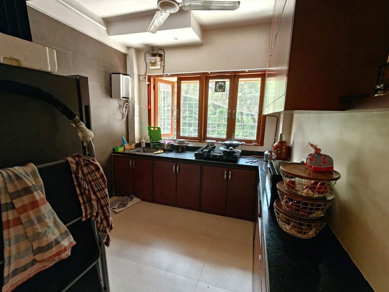 Bedroom, silver-breach-apartment 2 Bedroom 1000 Sq.Ft. Apartment In Juhu Mumbai 10104146