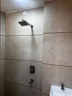3 BHK Builder Floor For Rent in Mahavir Enclave 1