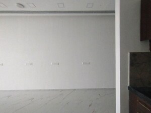 Room in  Office Space at Lodha Codename Must Have, Worli – for Rent