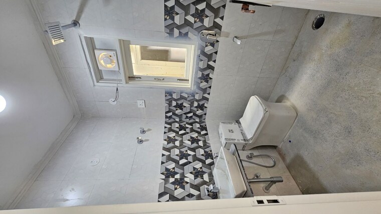 Bathroom, neb sarai 1 Bedroom 400 Sq.Ft. Builder Floor In Neb Sarai Delhi 10104256