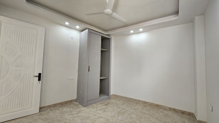 Room, neb sarai 1 Bedroom 400 Sq.Ft. Builder Floor In Neb Sarai Delhi 10104256