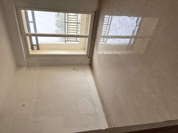 Master Bedroom in 3.5 BHK Apartment at Ratan Galaxy, Vrindavan Yojna – for Sale