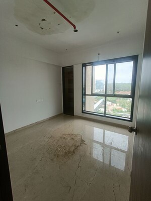 Room in 2 BHK Apartment at Neminath Nemi Bhavan, Goregaon West – for Rent