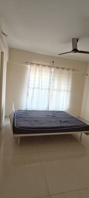 Bedroom in 2 BHK Apartment at Sabari Shaan, Chembur – for Rent