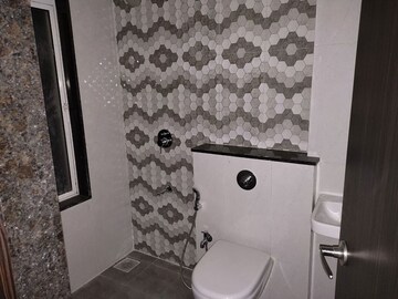 Bathroom in 2 BHK Apartment at Sheth Midori, Dahisar East – for Rent