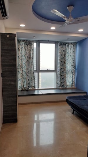 Bedroom in 3 BHK Apartment at Oberoi Exquisite Goregaon, Goregaon East – for Rent
