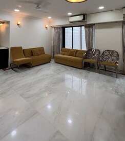 4 BHK + Pooja Room Apartment For Rent in Kandivali West