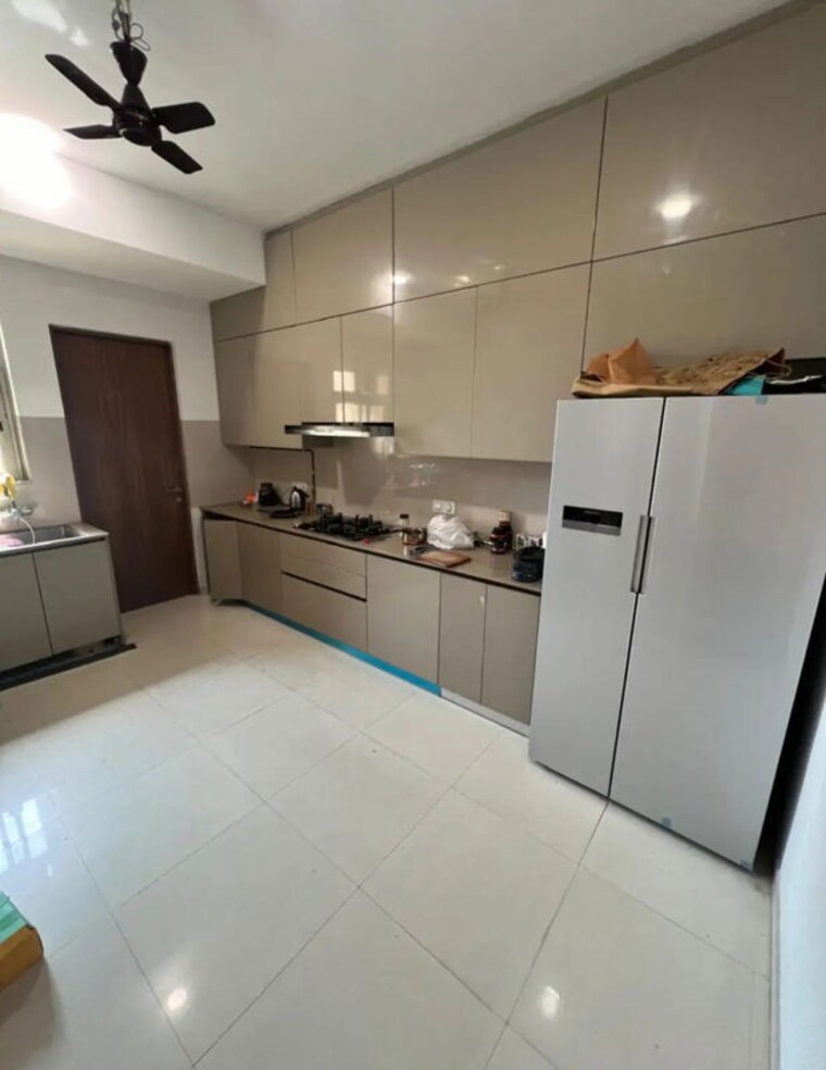 Kitchen, kandivali west 4 Bedroom 2200 Sq.Ft. Apartment In Kandivali West Mumbai 10104480