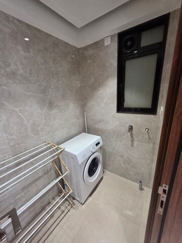 Bathroom in 2.5 BHK Apartment at Gurukripa Apartment, Chembur – for Sale