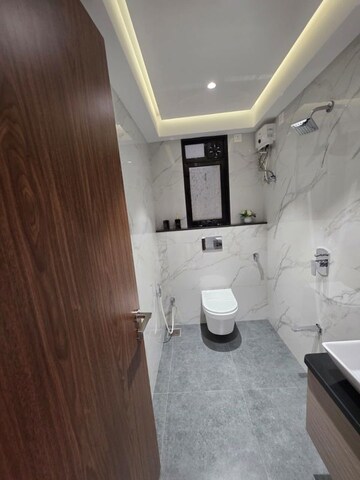 Bathroom in 2.5 BHK Apartment at Gurukripa Apartment, Chembur – for Sale