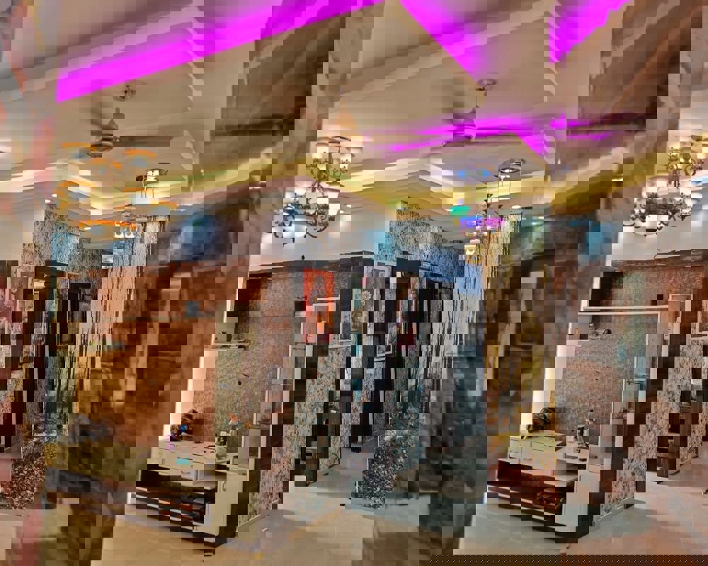 2 BHK Builder Floor For Sale in Sector 8