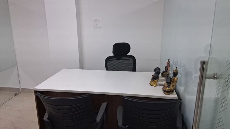 undefined, sector 63 Commercial Office Space 1860 Sq.Ft. In Sector 63 Noida 10104762