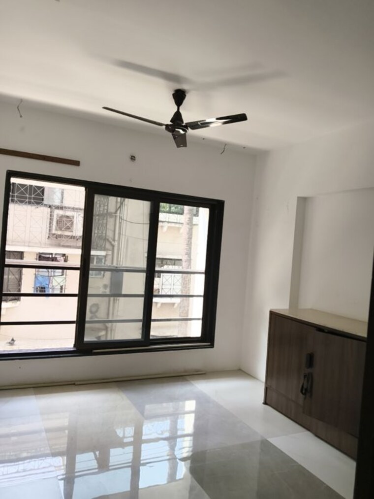 Room, vile parle west 3 Bedroom 1200 Sq.Ft. Apartment In Vile Parle West Mumbai 10105019