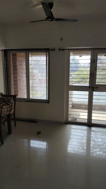 Room in 3 BHK Apartment at Kothrud – for Rent