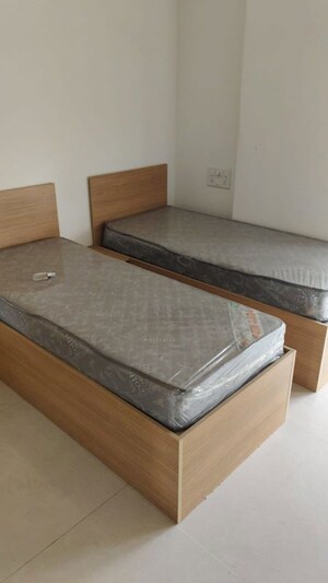 Bedroom in 3 BHK Apartment at Kothrud – for Rent