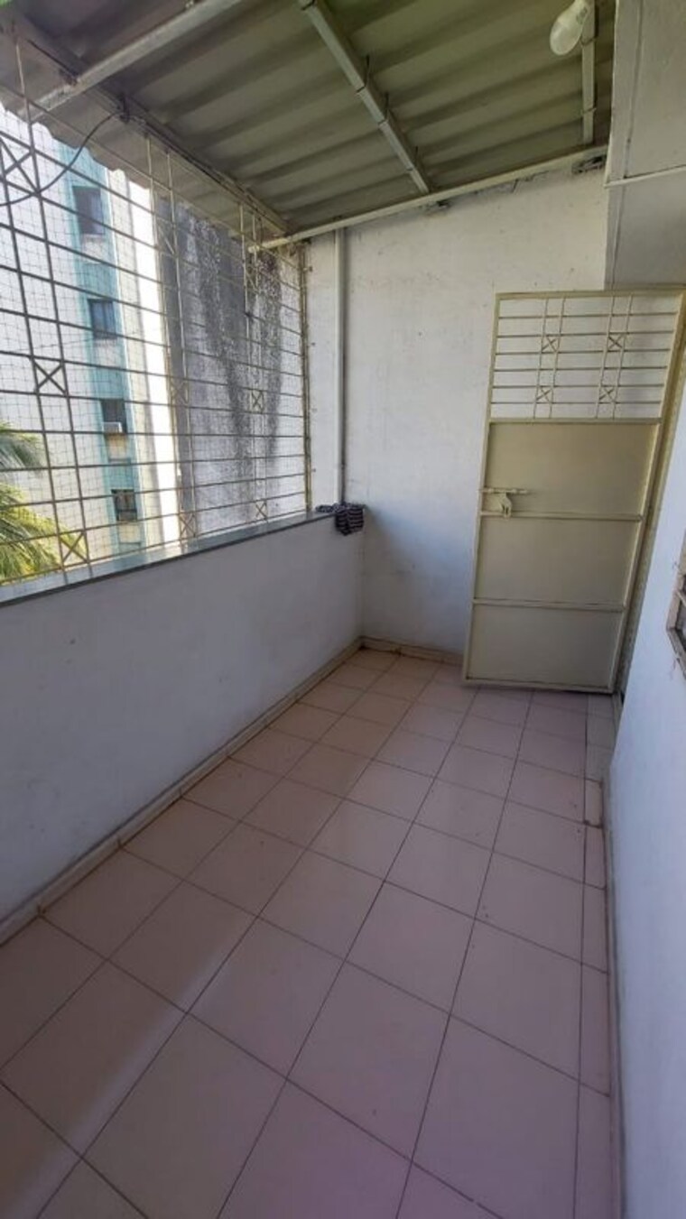 Balcony, baner 2 Bedroom 1000 Sq.Ft. Apartment In Baner Pune 10105087