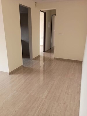 Room in 2 BHK Apartment at Kurla East – for Rent