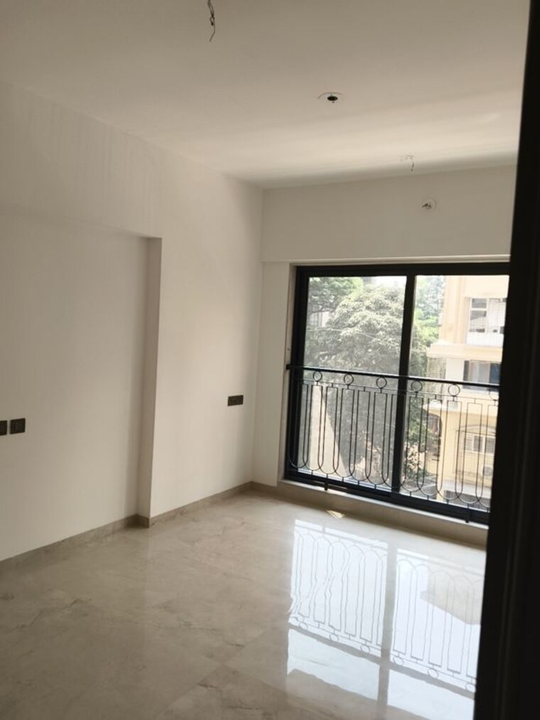 Room, vile parle west 3 Bedroom 1200 Sq.Ft. Apartment In Vile Parle West Mumbai 10105147