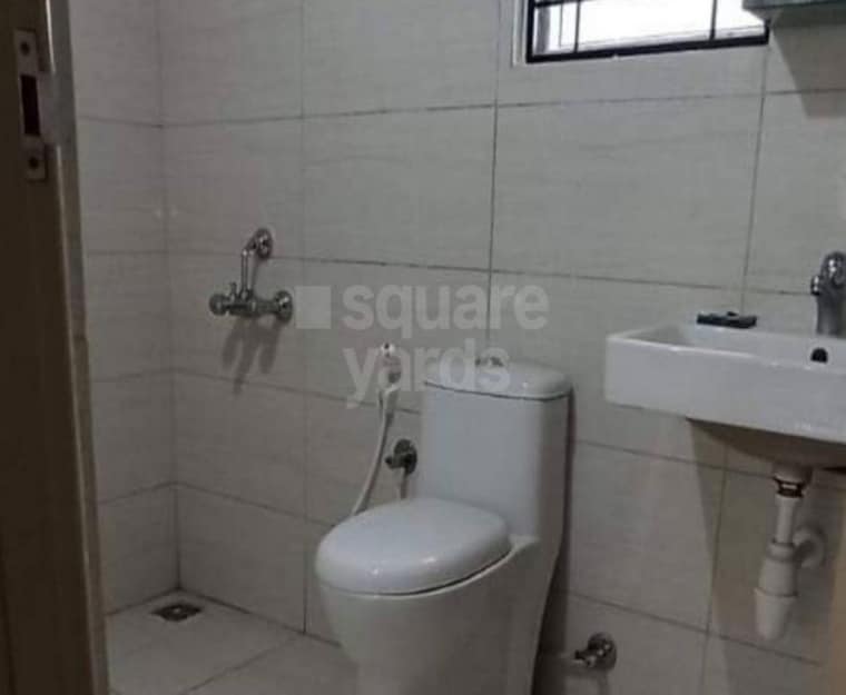 Bathroom, mansarover garden 2 Bedroom 123 Sq.Yd. Builder Floor In Mansarover Garden Delhi 10104876