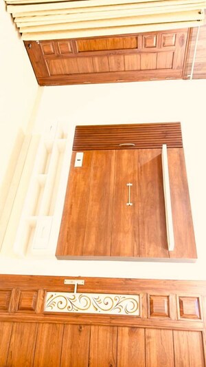 Bedroom in 2 BHK Builder Floor at Aerocity – for Rent