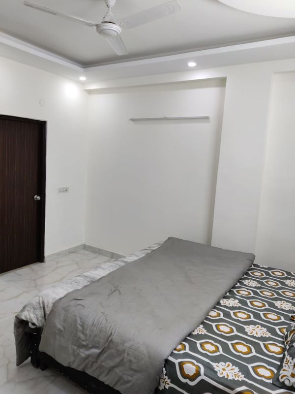 3 BHK Builder Floor For Sale in Chattarpur