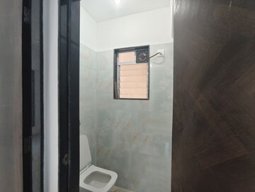 Bathroom in 1 BHK Apartment at Reliable Unique Shine, Vikhroli East – for Rent