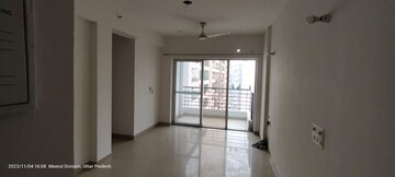 2 BHK Apartment For Rent in Gaur City 2 - 14th Avenue, Sector 16c Greater Noida
