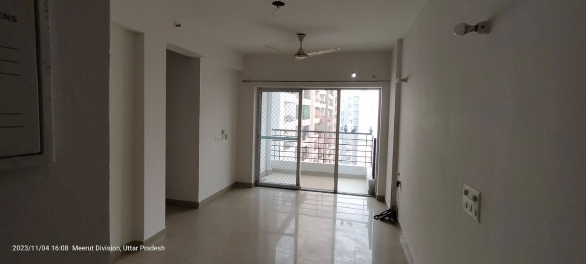 2 BHK Apartment For Rent in Gaur City 2 - 14th Avenue